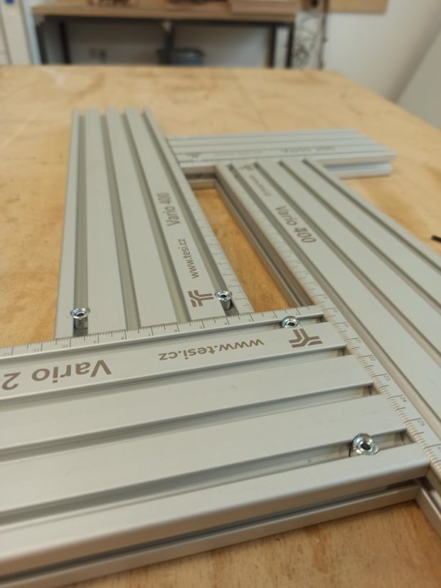 Vario 400 - Frézovací šablona