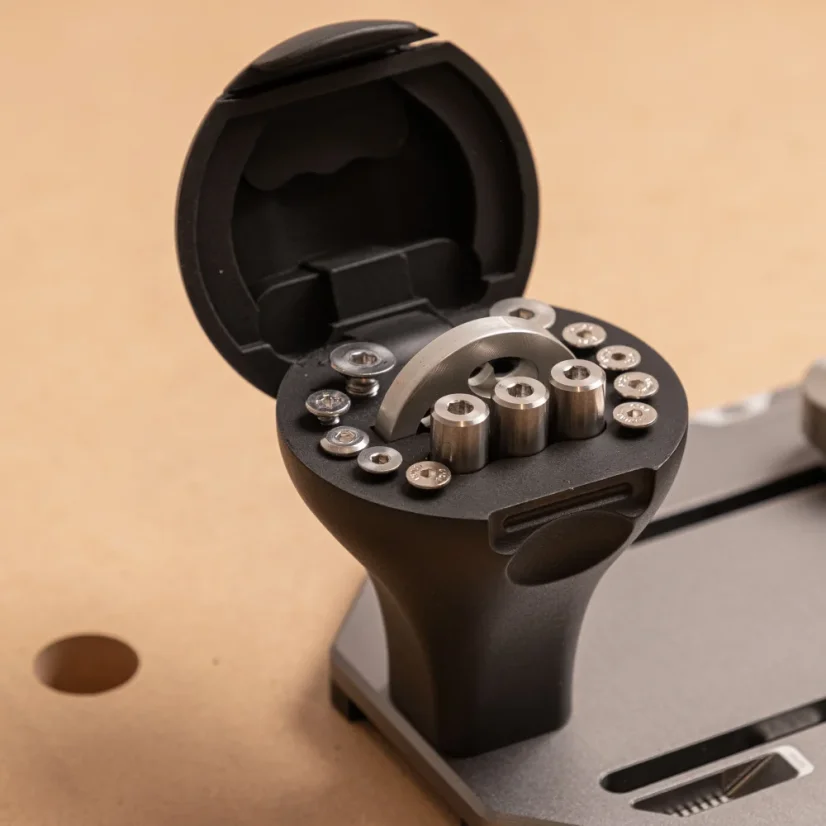 Multifunkční 10v1 základna pro ohraňovací frézky - Stav: Nové